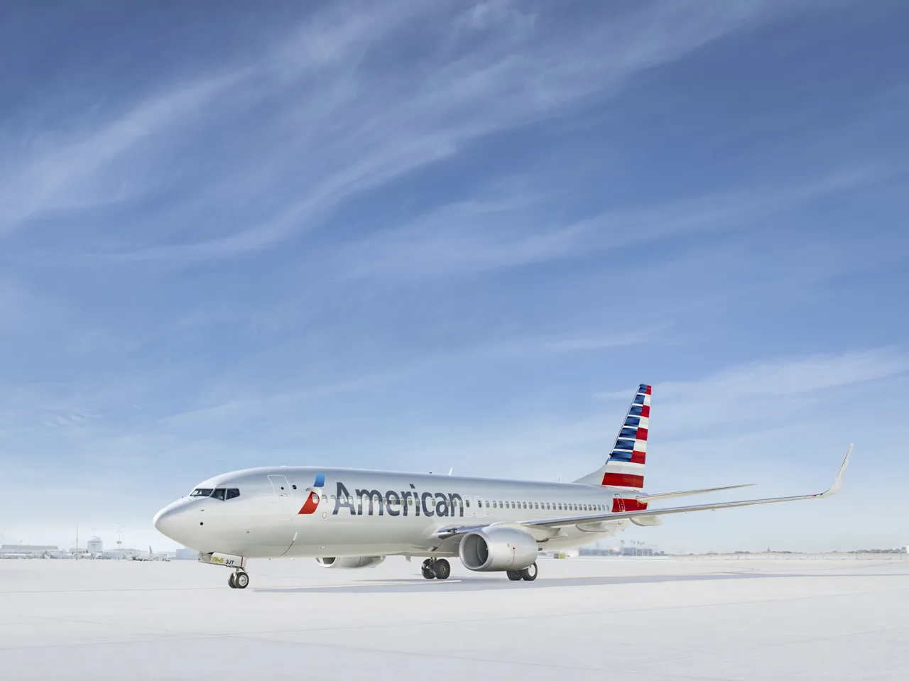 Boeing 737 in mainline livery, illustrating short-haul operations targeted by airline subscription products in North America.