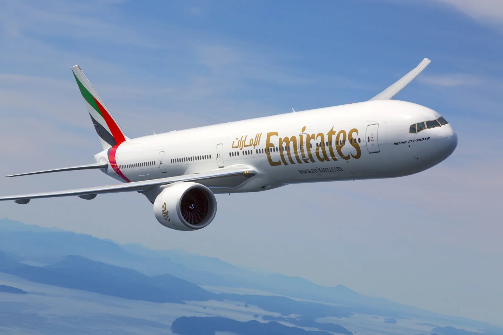 Emirates Skywards media photography, illustrating context for the Gold article.
